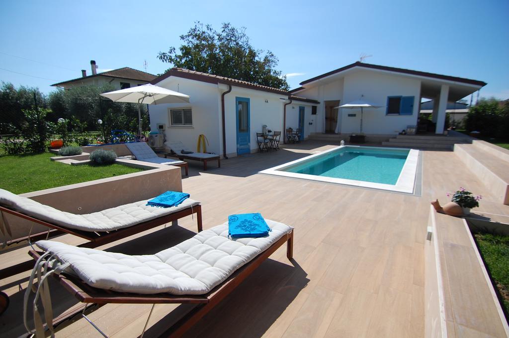 Borgo san Donato  B&B La Gatta Sul Tetto מראה חיצוני תמונה