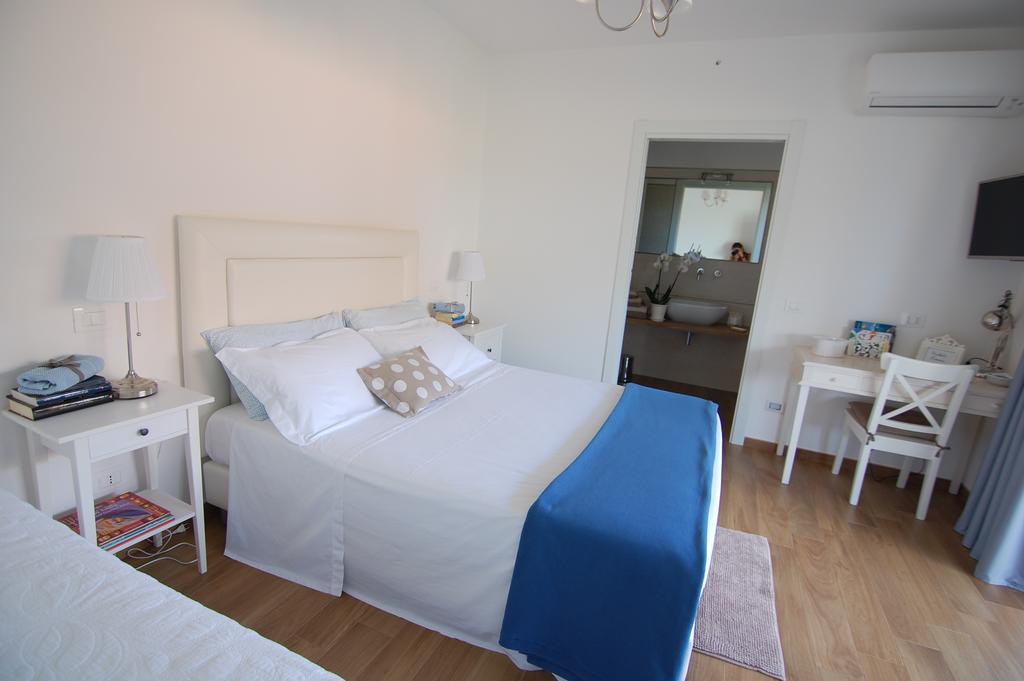 Borgo san Donato  B&B La Gatta Sul Tetto מראה חיצוני תמונה